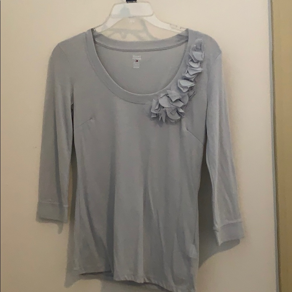 Light Gray 3/4 Sleeve Shirt!
